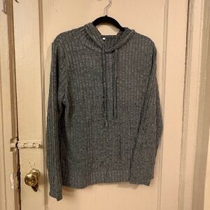 Amazon Gray Hooded Men's Sweater